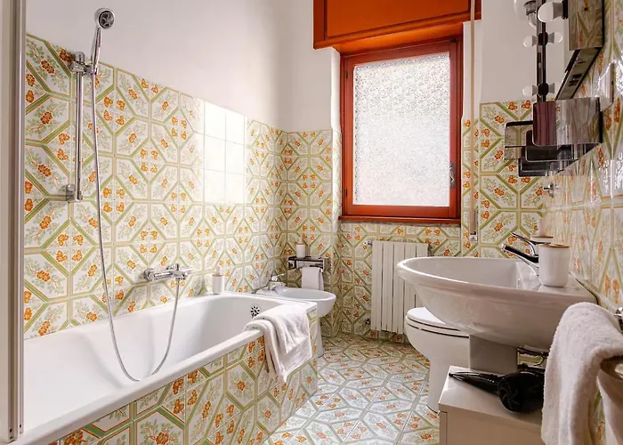 Tibvr House-stazione Tiburtina Rom